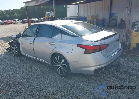 2019 Nissan Altima 2.5 Sr z USA, uszkodzony, nr VIN 1N4BL4CV6KC209944